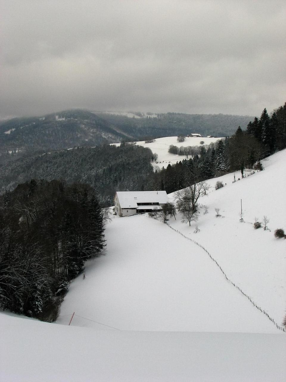 La Joux Chaupe Apartment Saint-Ursanne Exterior photo